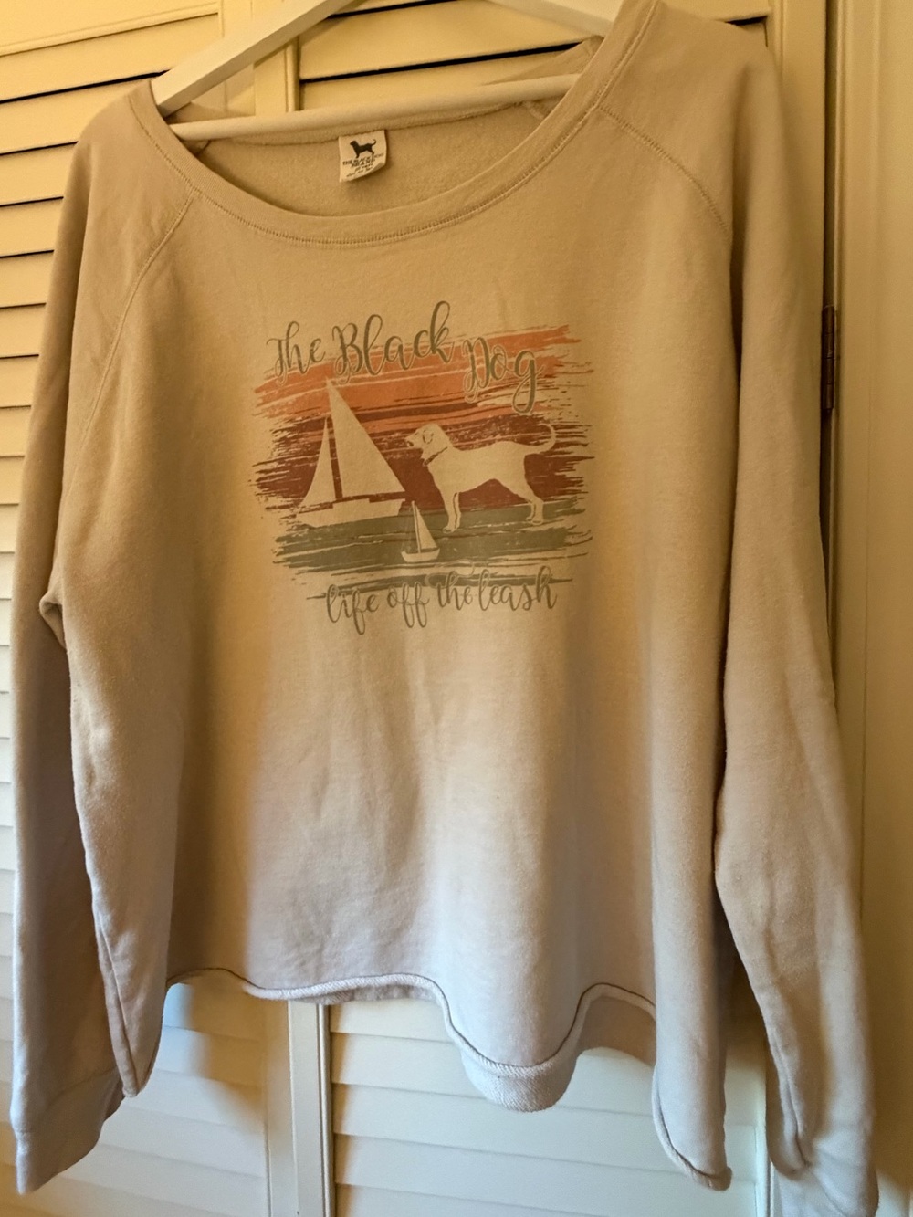 Black Dog Sweatshirt